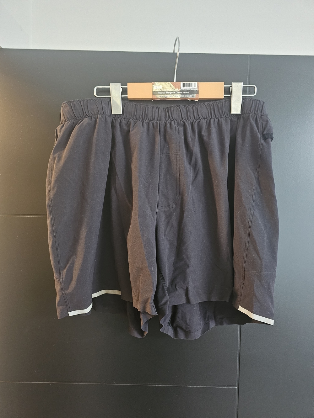 lululemon athletica Black Women's Athletic Shorts with Contrast Trim
